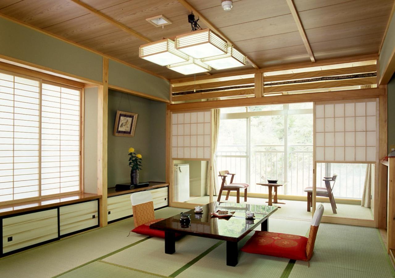 Itoen Hotel Oze Oigami Sanrakuso Numata  Экстерьер фото